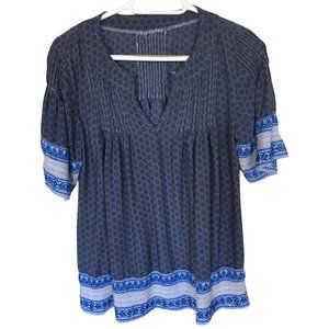 🌸4/$20🌸 Blue medallion print v-neck peasant blouse